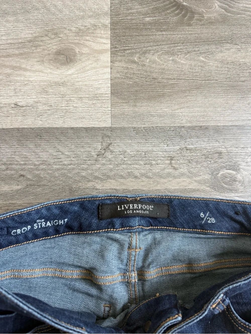 Liverpool Crop Straight Jeans 6 Dark Wash Stretchy Streetwear - Picture 3 of 12
